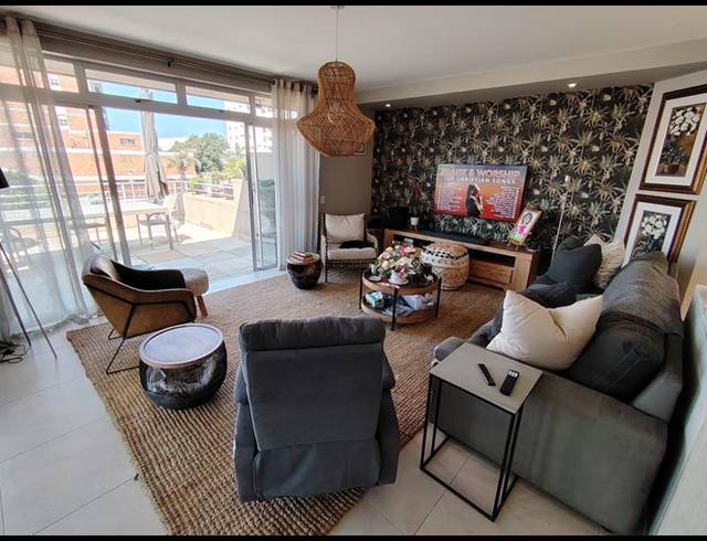 3 BEDROOM APARTMENT FOR SALE IN UMHLANGA CENTRAL